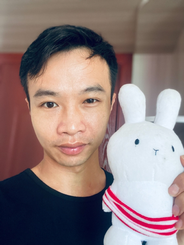风筝的第一张照片--新乡相亲服务中心