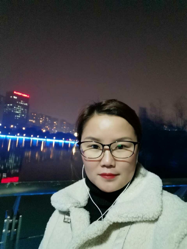 小英的第一张照片--新乡相亲服务中心