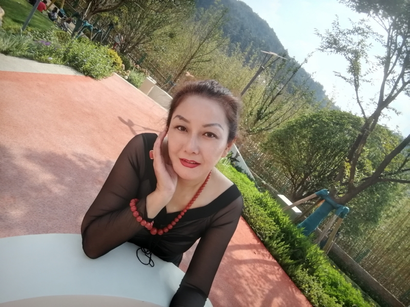 珠砂痣的第二张照片--新乡相亲服务中心