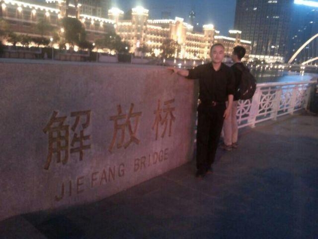 海阔天空的第一张照片--新乡相亲服务中心