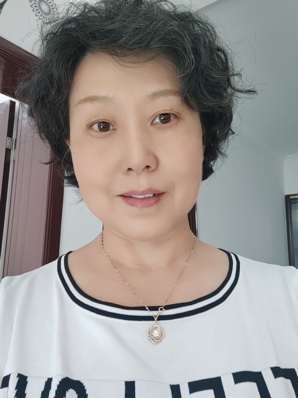 甜果的第一张照片--新乡相亲服务中心