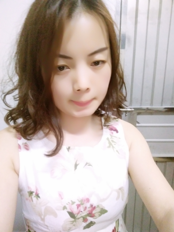 蓝色的鱼的第一张照片--新乡相亲服务中心