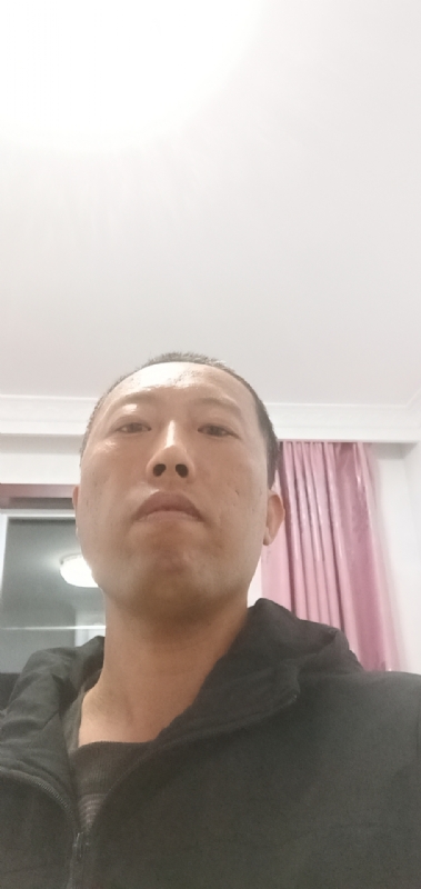 月上云端的第一张照片--新乡相亲服务中心