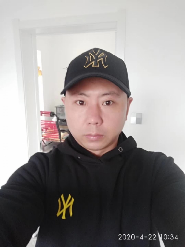 风起的第一张照片--新乡相亲服务中心