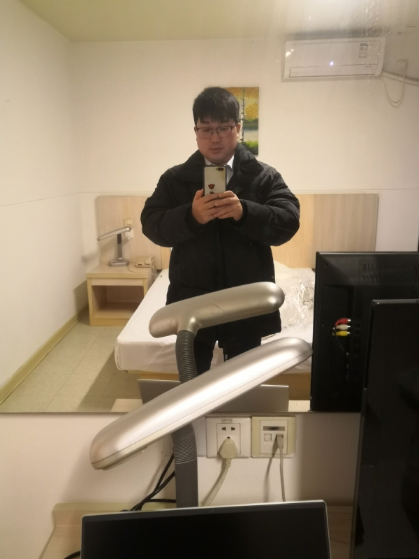 胡先生的第二张照片--新乡相亲服务中心
