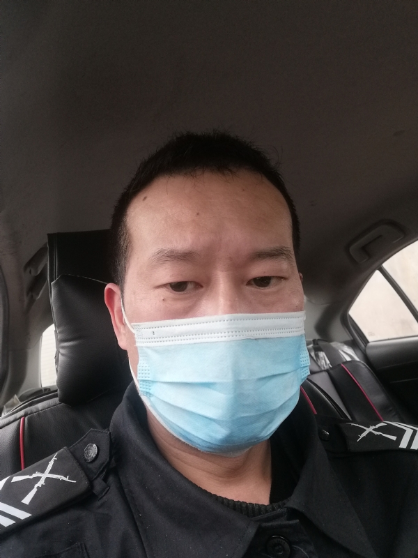不会躲的刺猬的第一张照片--新乡相亲服务中心