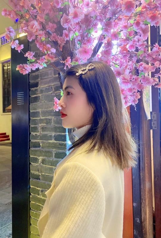 大眼妹的第一张照片--新乡相亲服务中心