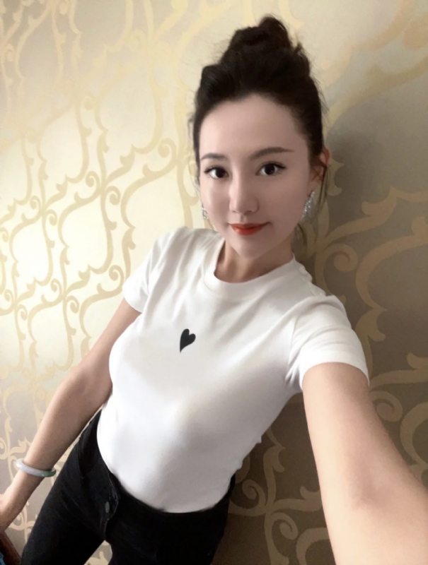雨熙的第一张照片--新乡相亲服务中心
