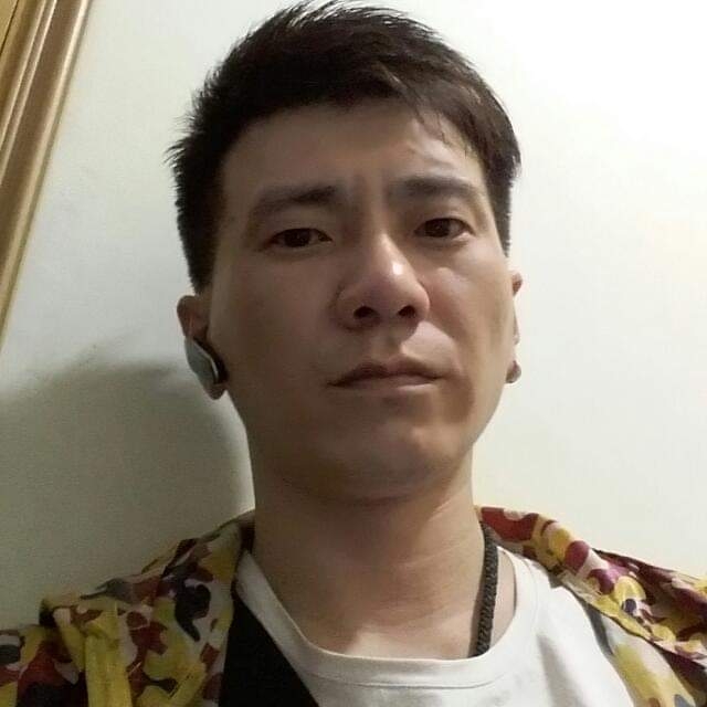 ~忠~仔的第四张照片--新乡相亲服务中心