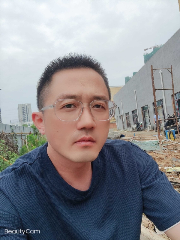 清风烈酒的第二张照片--新乡相亲服务中心