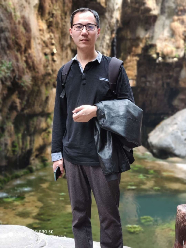 追日的第一张照片--新乡相亲服务中心