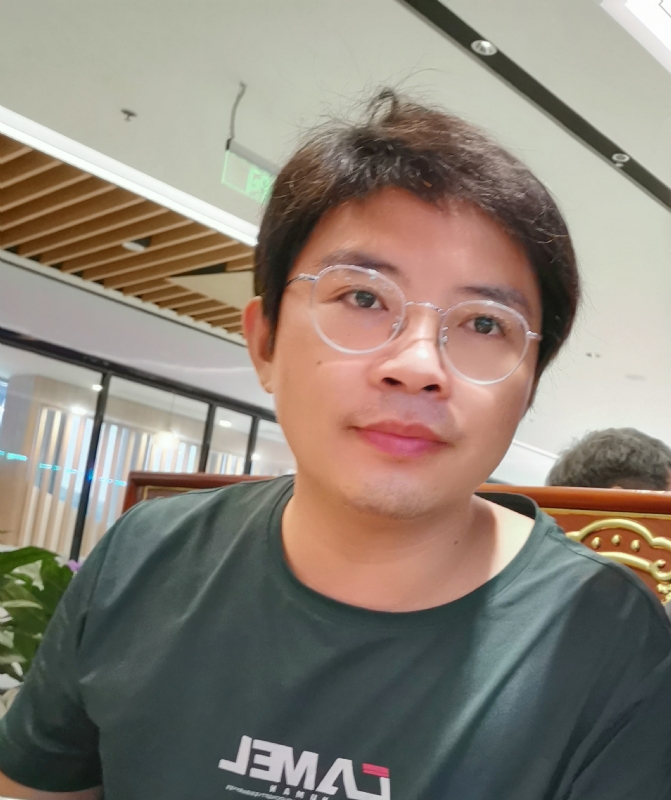 陆迅的第三张照片--新乡相亲服务中心