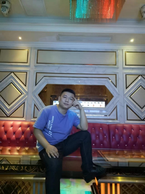 黄生的第四张照片--新乡相亲服务中心