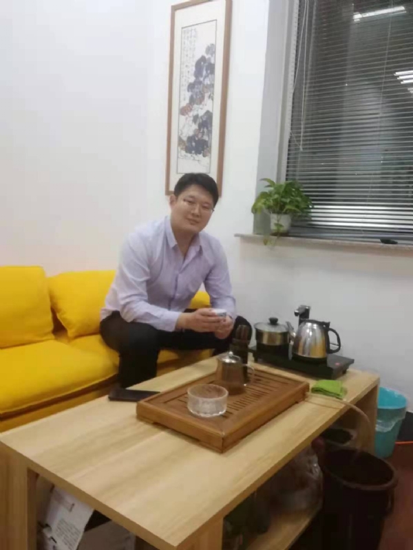 阳光的第一张照片--新乡相亲服务中心