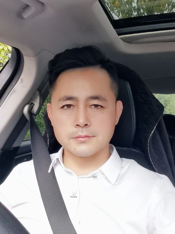 阿华大人的第一张照片--新乡相亲服务中心