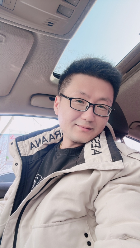 不离不弃的第二张照片--新乡相亲服务中心
