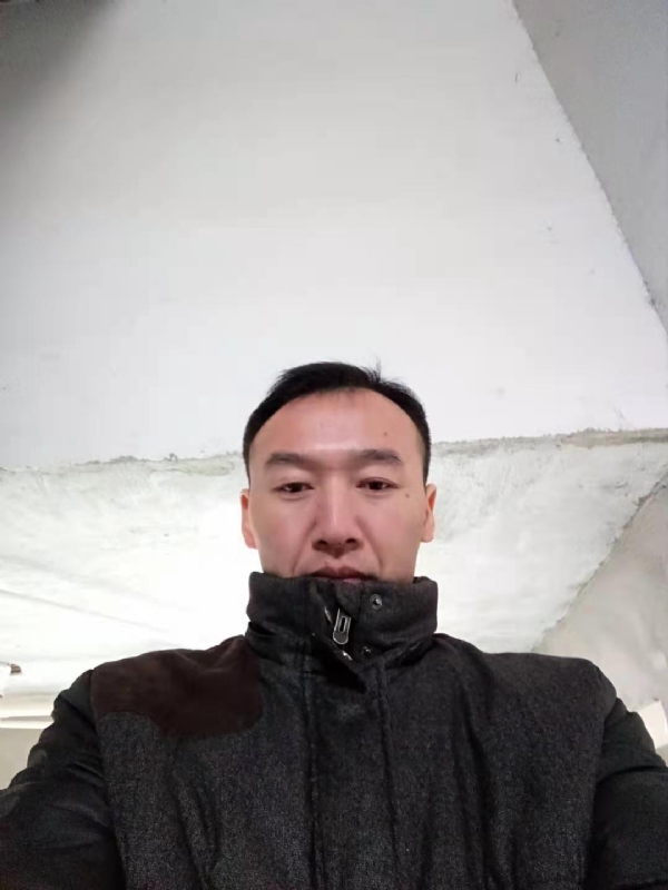 孤狼的第一张照片--新乡相亲服务中心