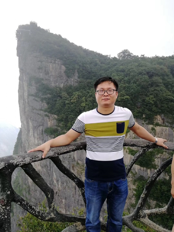 江汉的第一张照片--新乡相亲服务中心