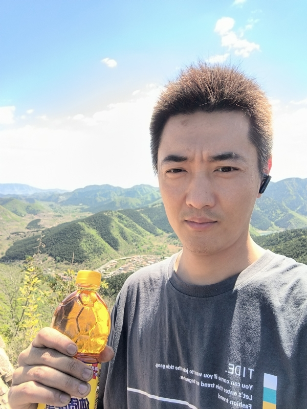 彡彡的第七张照片--新乡相亲服务中心