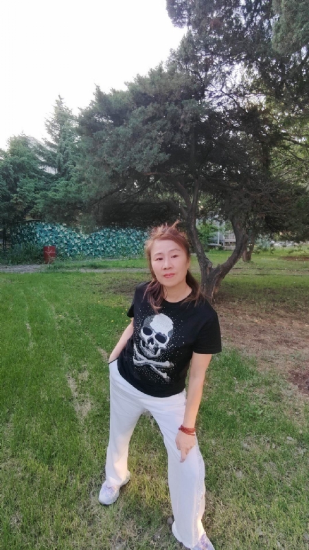 晚霞的第二张照片--新乡相亲服务中心