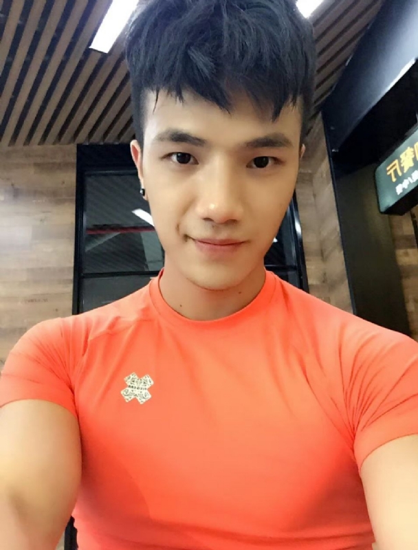 航航的第一张照片--新乡相亲服务中心