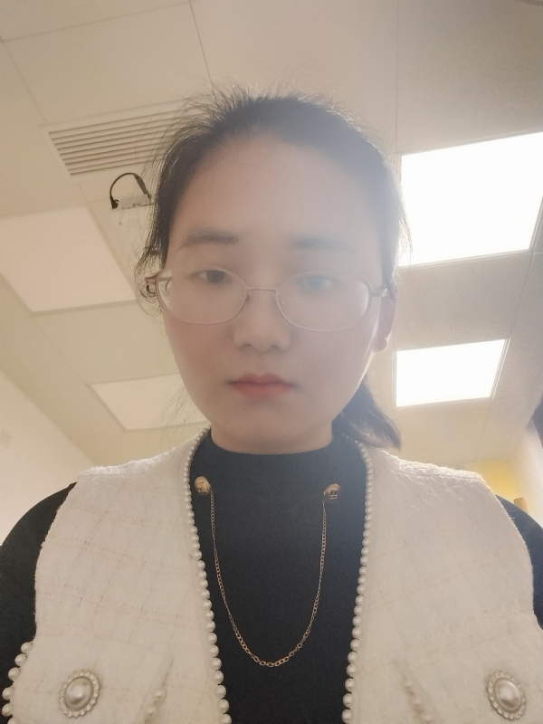 闲敲棋子的第一张照片--新乡相亲服务中心