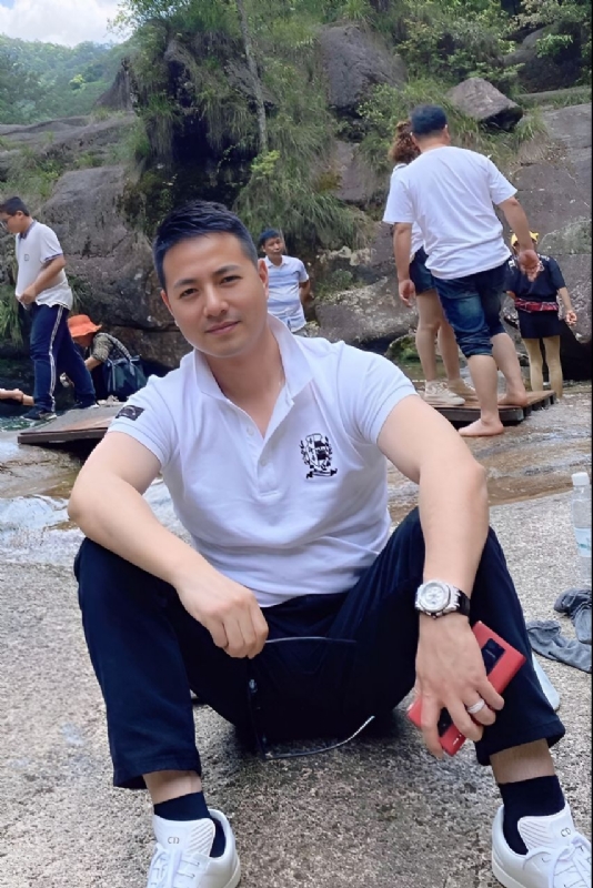 勿忘初心的第三张照片--新乡相亲服务中心