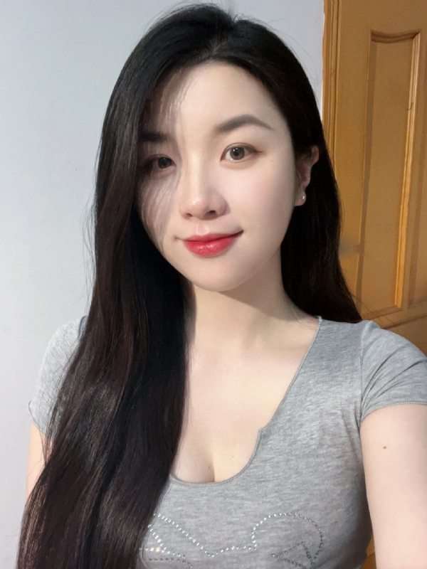 乔乔在寻爱的第一张照片--新乡相亲服务中心