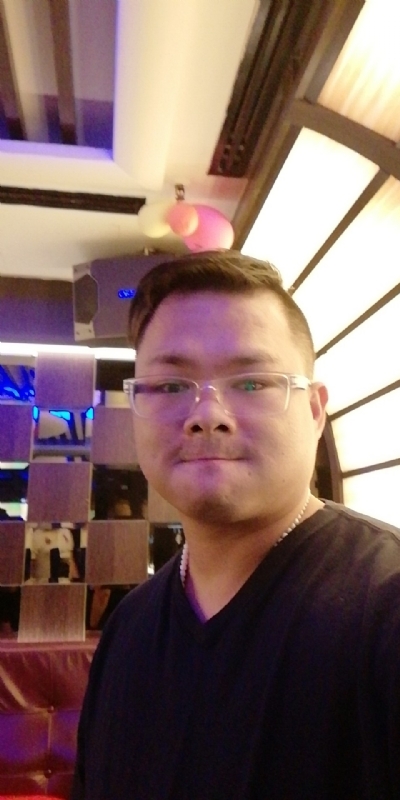 单名一个伟的第一张照片--新乡相亲服务中心