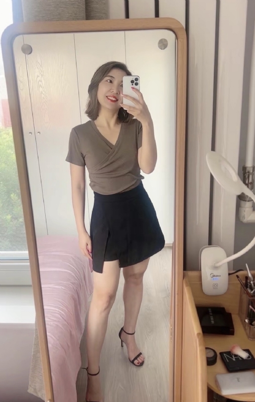 丽波的第二张照片--新乡相亲服务中心
