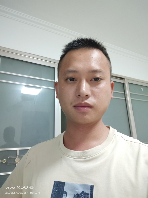 小yan同学的第一张照片--新乡相亲服务中心