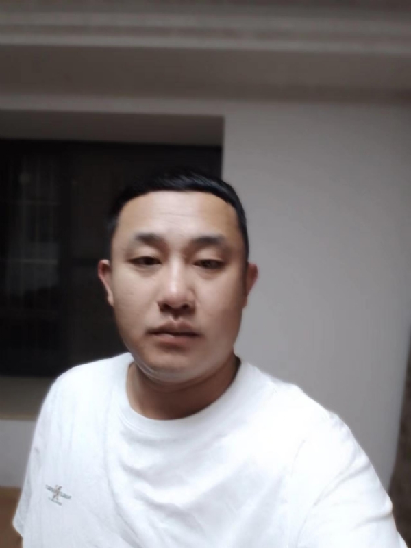 魔尊的第一张照片--新乡相亲服务中心
