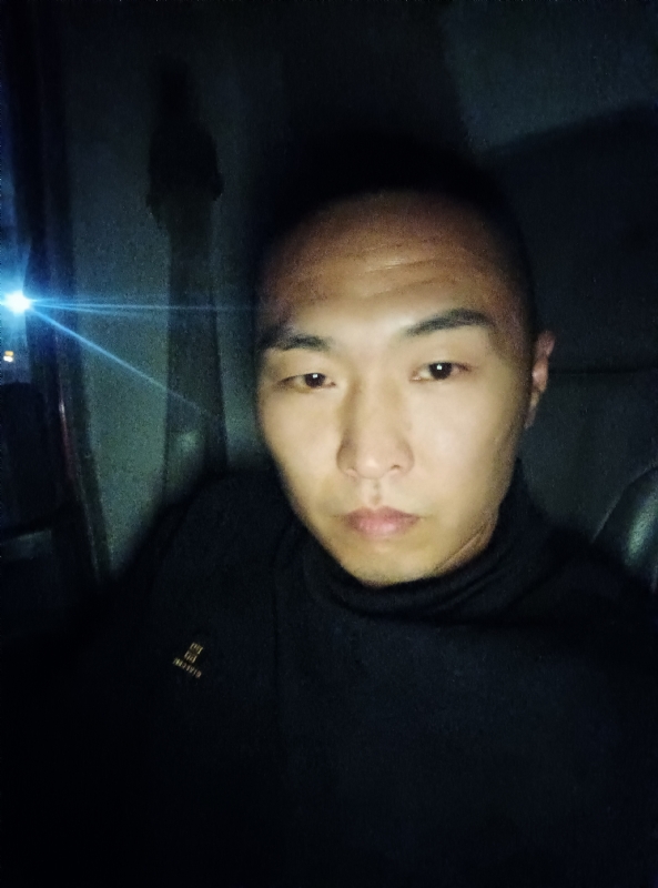小小李的第一张照片--新乡相亲服务中心