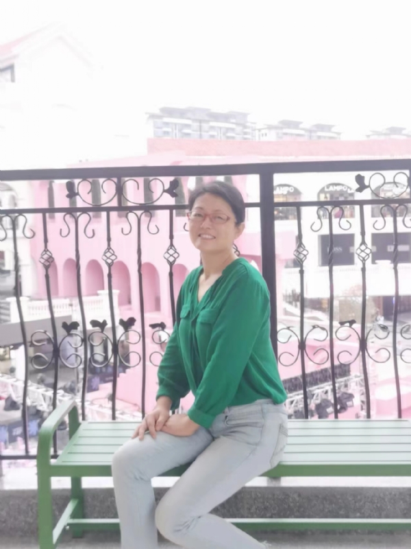 丽华的第四张照片--新乡相亲服务中心