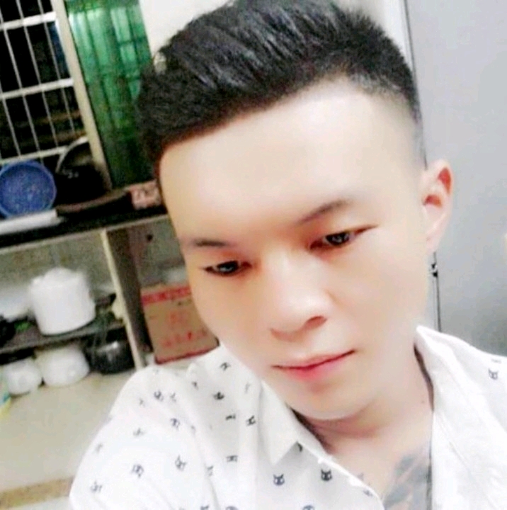 子龙的第一张照片--新乡相亲服务中心