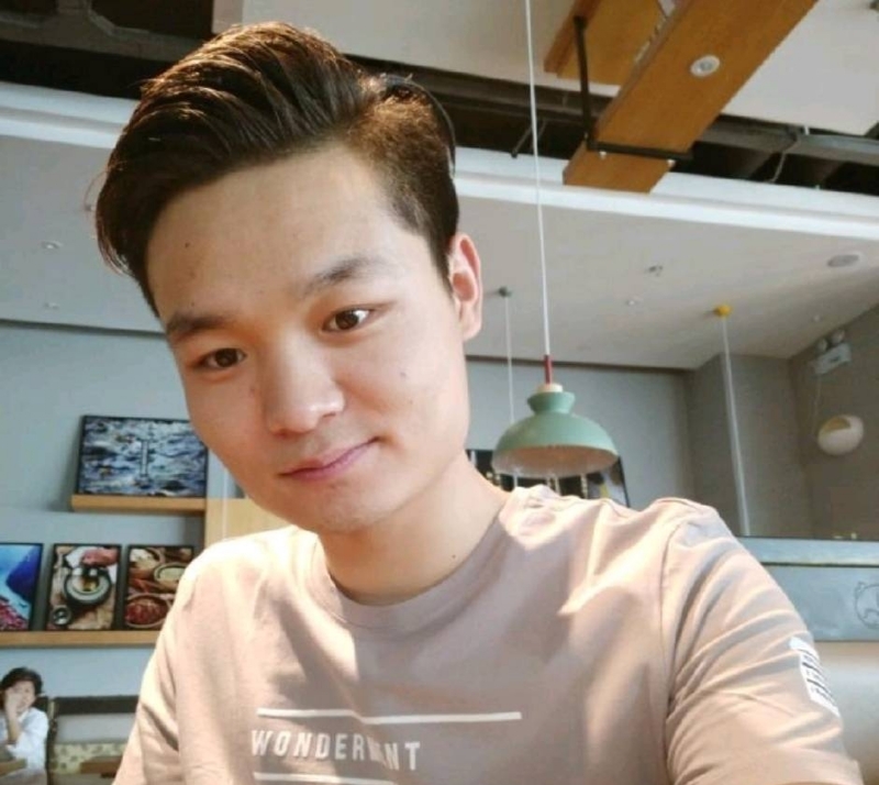 裴海洋的第一张照片--新乡相亲服务中心