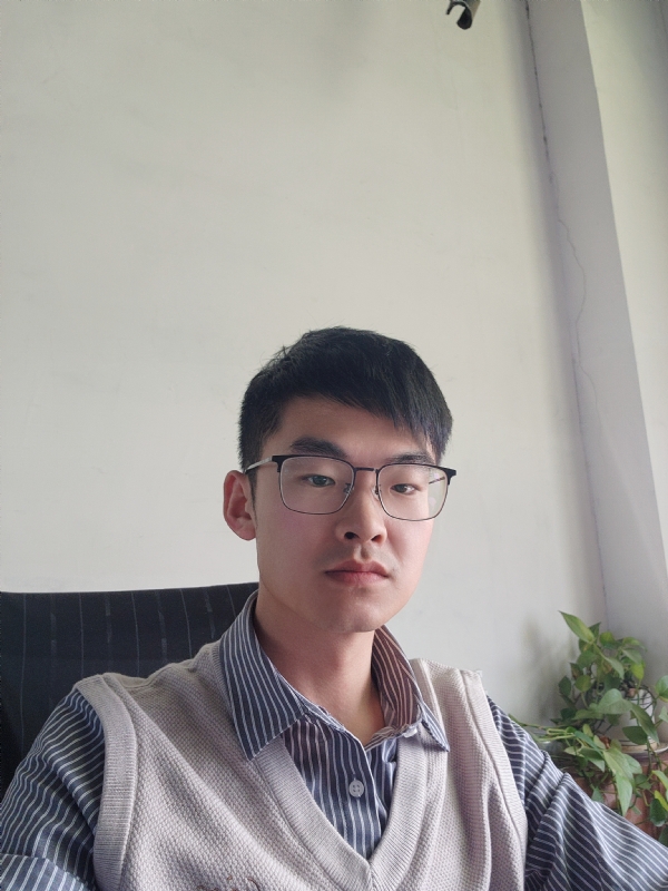 琉璃的第一张照片--新乡相亲服务中心