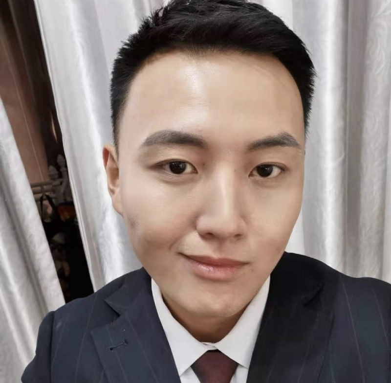 英俊潇洒的第二张照片--新乡相亲服务中心