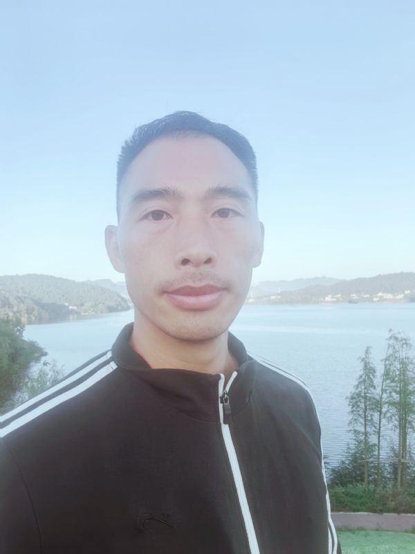 Runner的第一张照片--新乡相亲服务中心