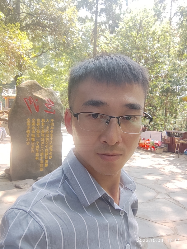 未来可期的第一张照片--新乡相亲服务中心