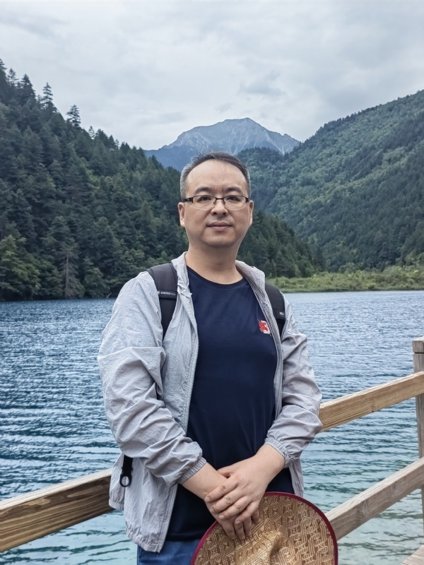 守望者的第二张照片--新乡相亲服务中心