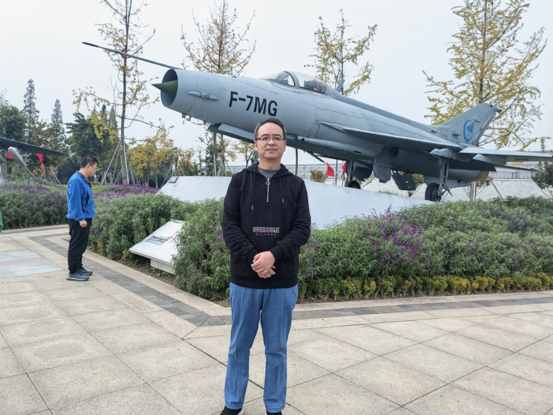 守望者的第三张照片--新乡相亲服务中心