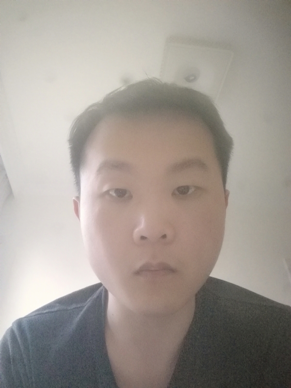 下个瞬间的你的第一张照片--新乡相亲服务中心