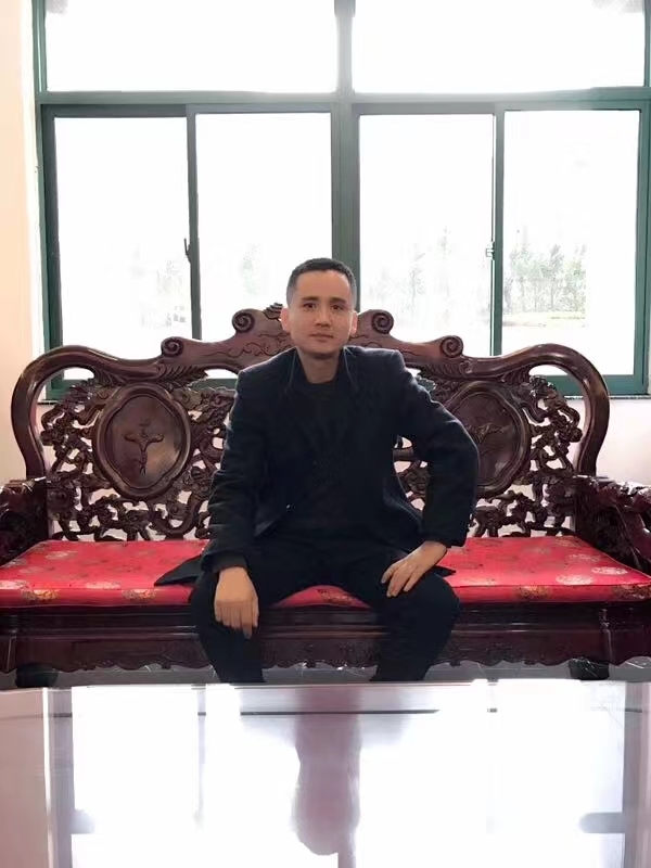 有缘再聚的第一张照片--新乡相亲服务中心