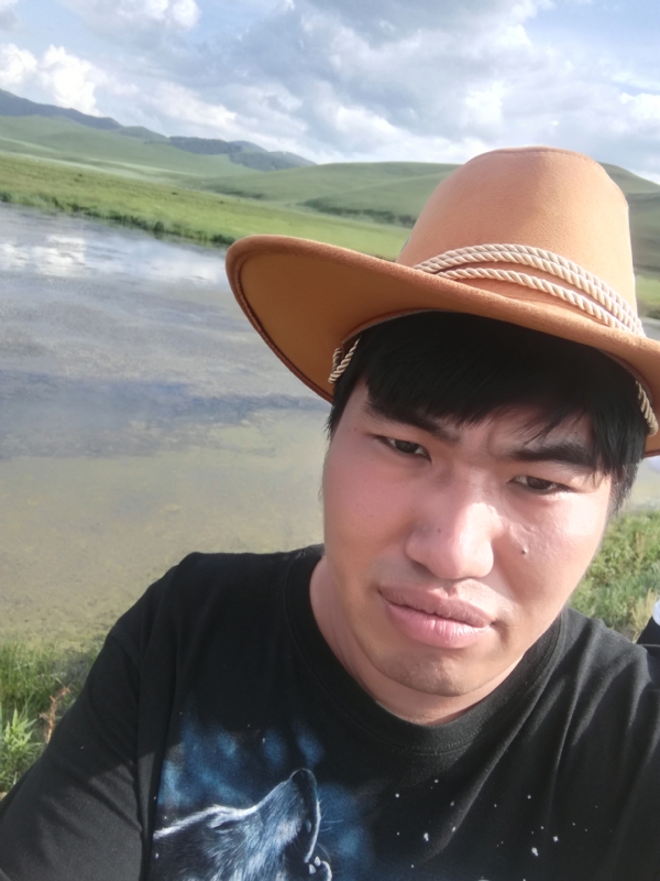 LOVE的誓言的第二张照片--新乡相亲服务中心