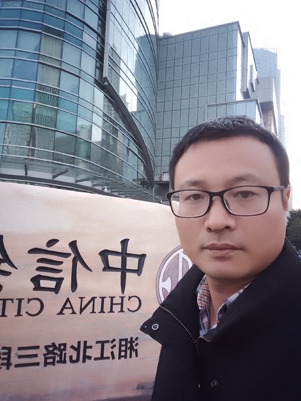 晚秋的第一张照片--新乡相亲服务中心