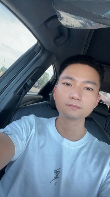 小江的第三张照片--新乡相亲服务中心