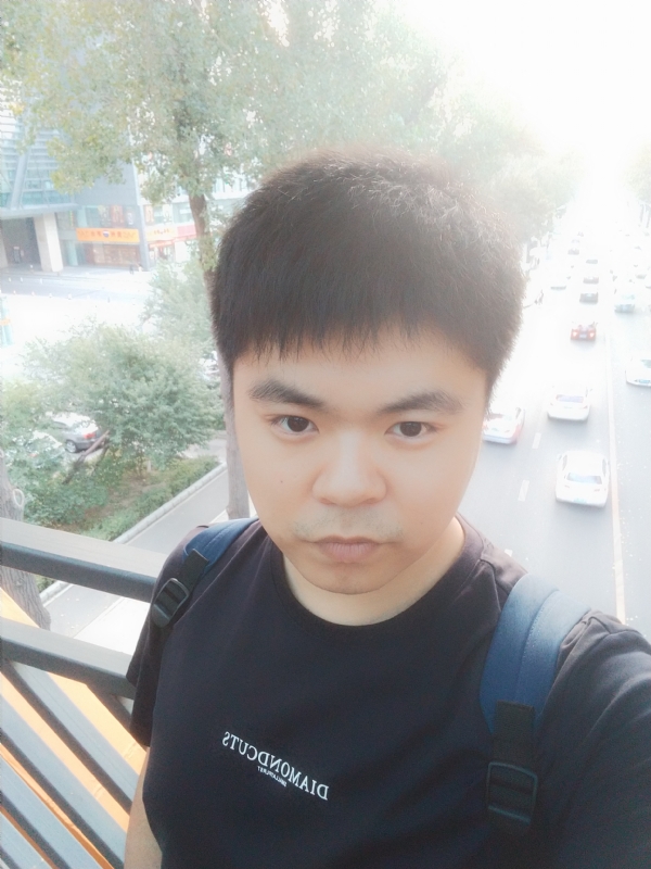 自出心裁的第一张照片--新乡相亲服务中心