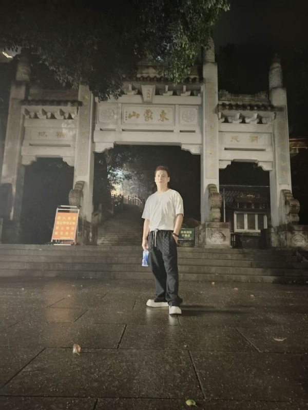 慕晨的第一张照片--新乡相亲服务中心