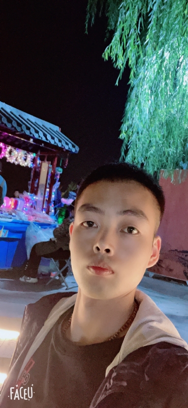 向阳而生的第一张照片--新乡相亲服务中心